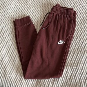 Nike joggers sweatpants